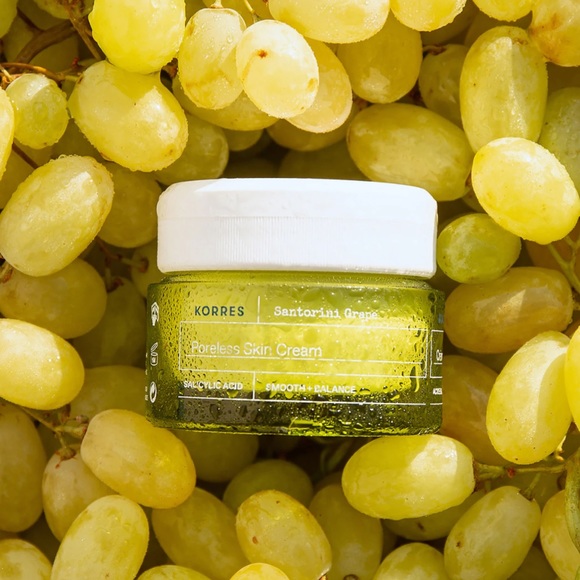 Korres Other - Korres Santorini Grape Poreless Skin Cream